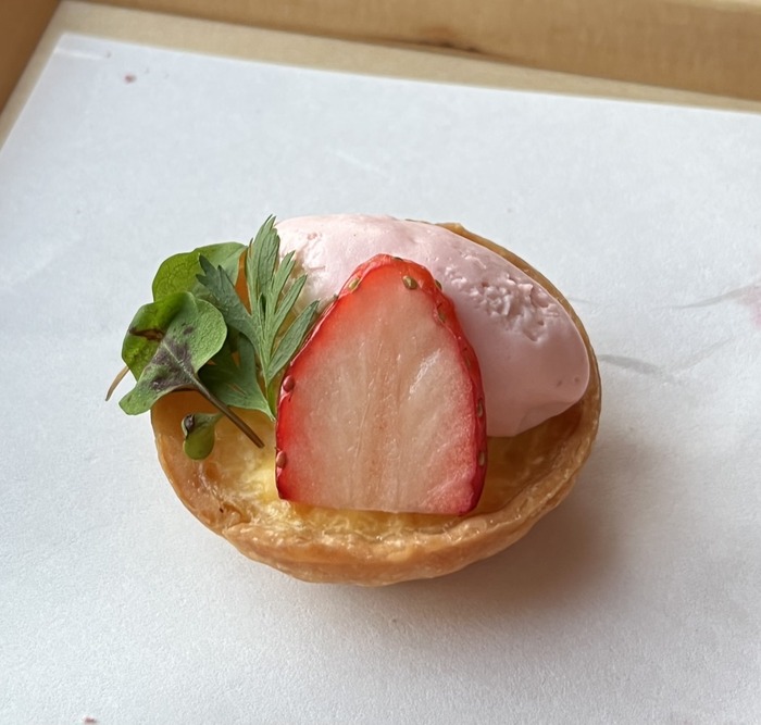 C6B3FD4F-96F9-4E59-BFE7-E3D37B15730D