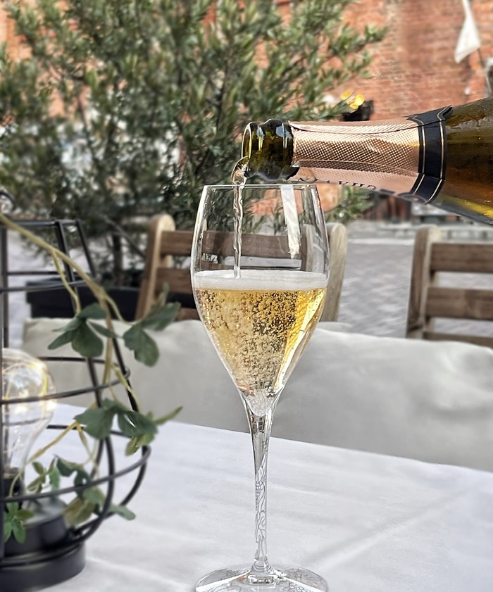 BE3DBE6D-19AC-4F69-AB14-4248FFC277FF