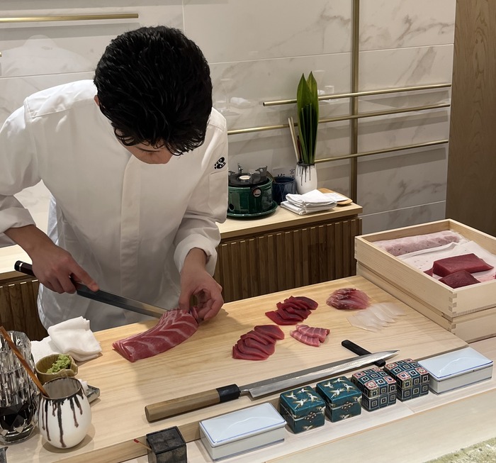 E8BDA672-864A-4DE3-AED6-AACA2A6557A7