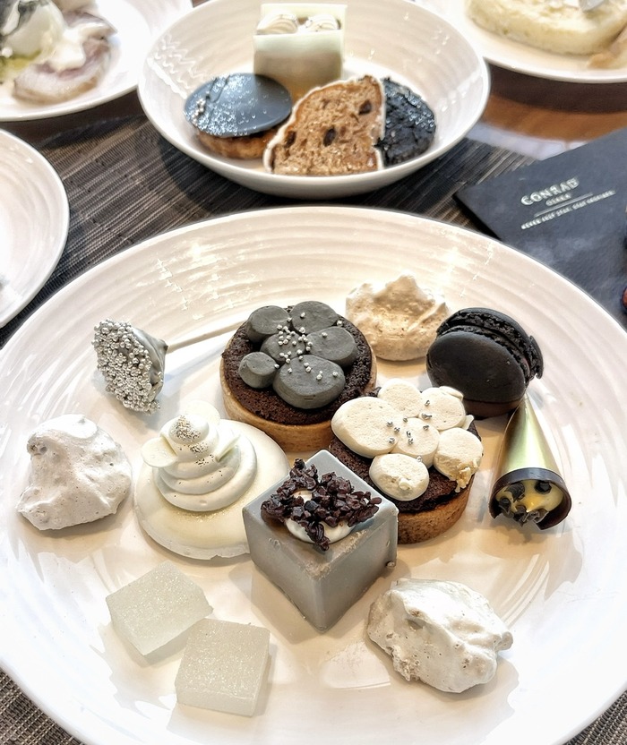 B0A70F85-EC54-4B7E-BBCA-6E2C02D828D5