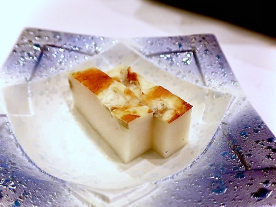 AA1AAFFA-71A1-497D-8632-3F00F8D40CEF