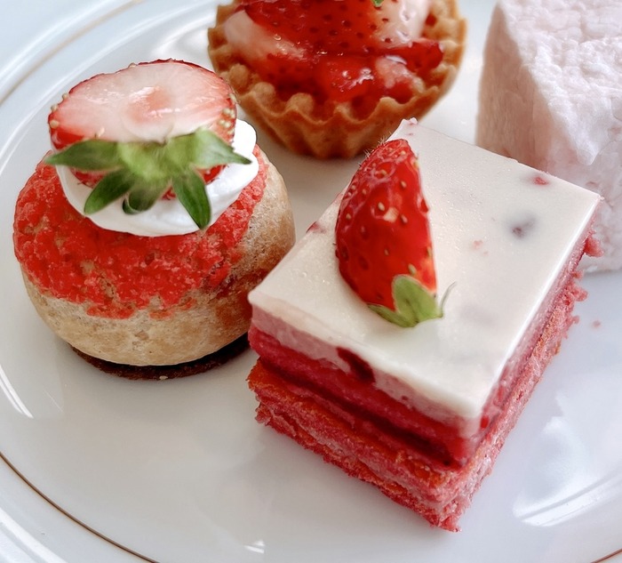 E973587E-3F8D-4D5B-AC03-A70A7E0498EE