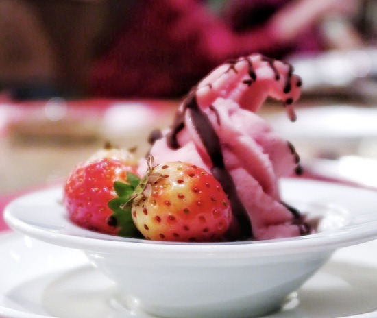 E9CCB217-CBFF-4B8A-A5E5-89F2B69FB7FF