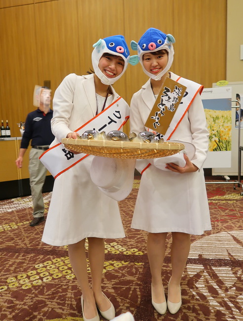 B733E99B-908F-47C1-91DC-8CDD7E880CEB