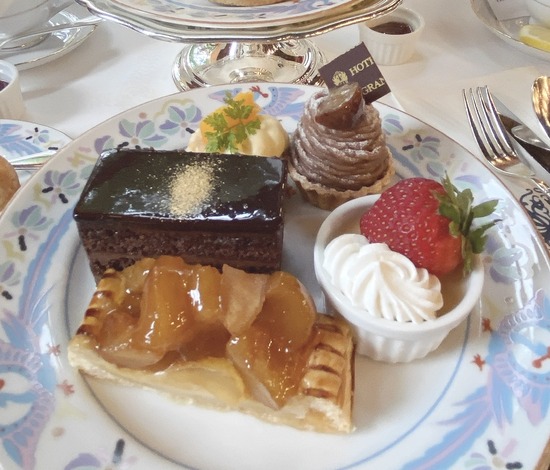 2E83CFB7-5558-4E43-B4E0-69C6C73F13B5