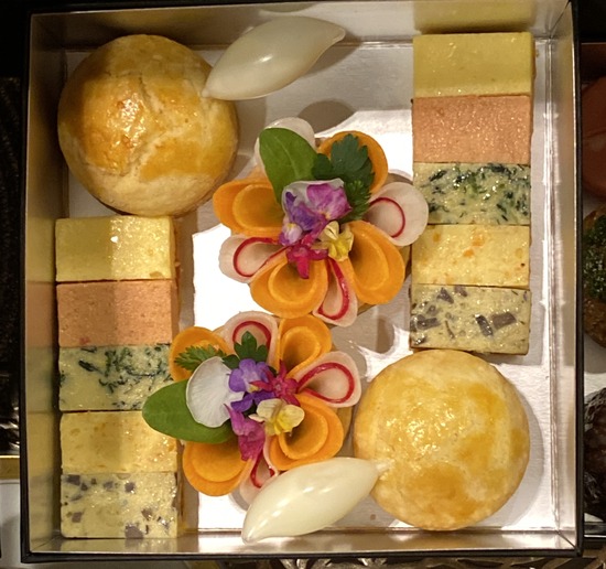 C7932A5A-46CF-42F3-8845-8910616F266F