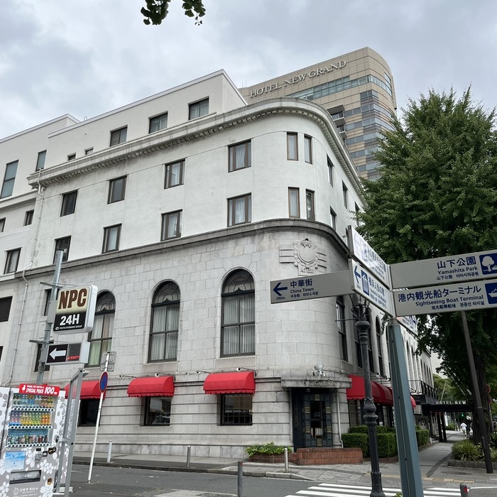 D8684872-922E-40C5-9D60-2BFF5D8EAE52