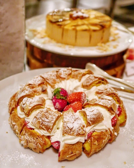 E5C283D6-B09F-4212-8A6C-BA16ACC165F3