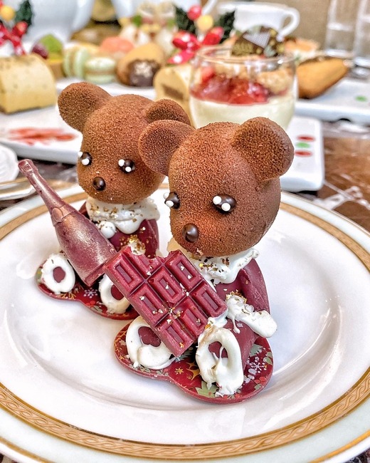 35CC3BCD-D569-4828-8B35-7B416701E95E