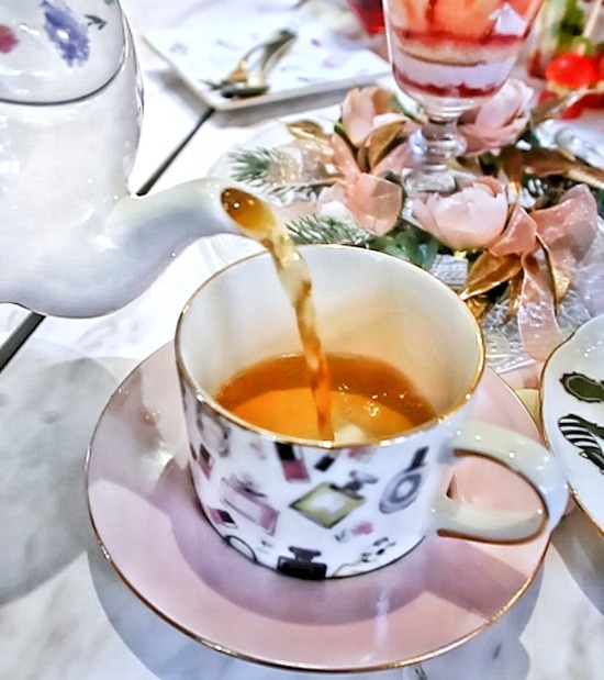 5A3CA041-14C5-4C38-8D54-779A250B9187