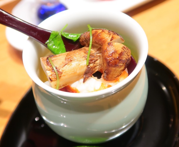 53330343-71D2-4B6A-8929-A3671A012074