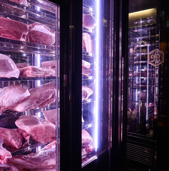 D5B413A9-B3E7-4223-A7DD-306CECA448C8