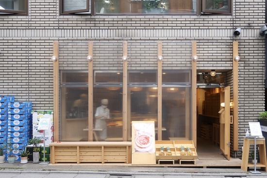 EDBD4C5B-3F69-4DC5-BB80-67FBB99FF938