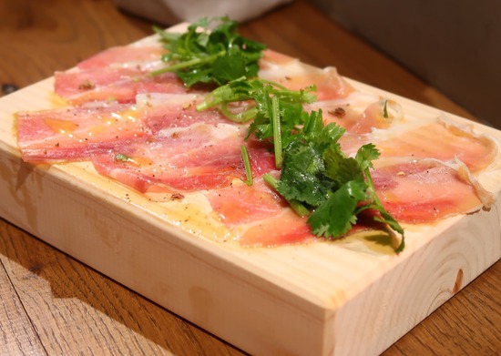 5A26B9D0-7EEE-4B08-AD63-E36351C91427