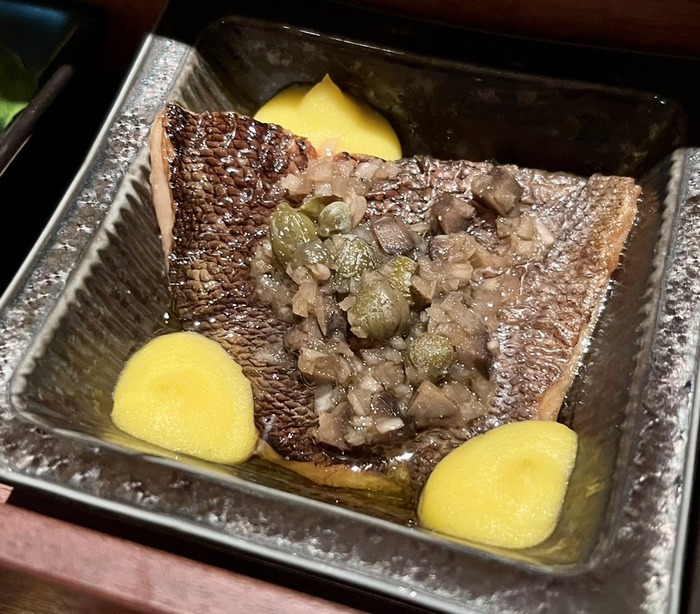 4C2C7FE5-2C7F-45C2-80F7-890397FD1D07