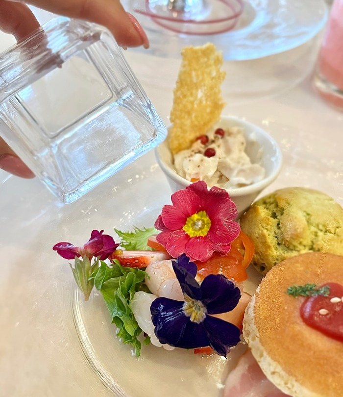 0EBA9D43-9D97-4F2B-B3C0-03F473604885