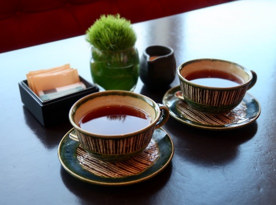 19916B34-F42B-4B1E-BCB9-B1E2BCB74FB5