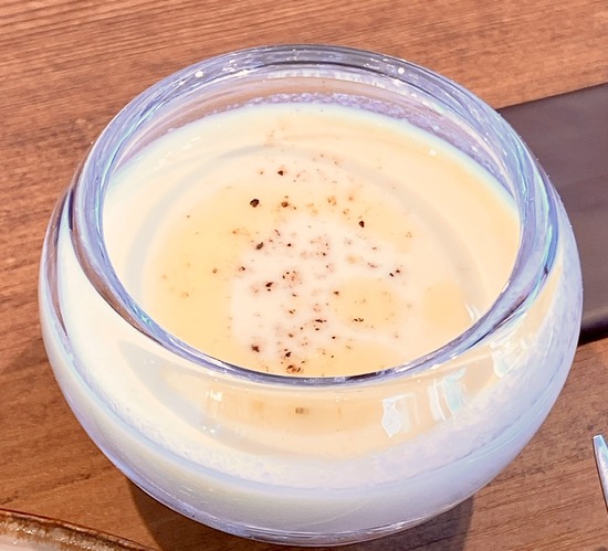 8EFEB4AC-A2E1-4E0B-A95A-DFE1FA672F54