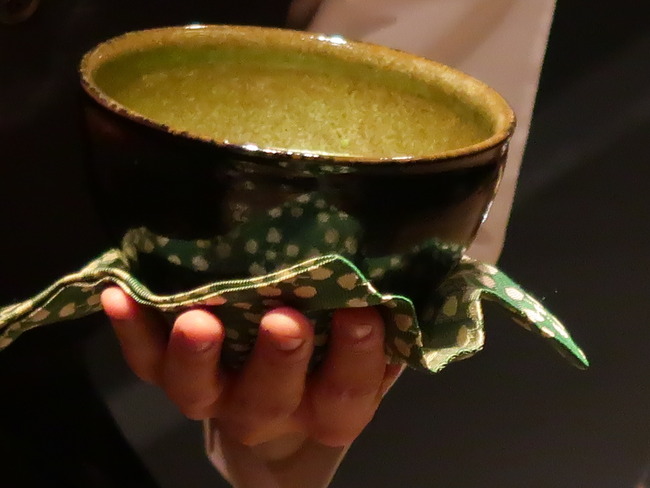 6F640101-16D6-4382-8F46-E82EA51EAEFC