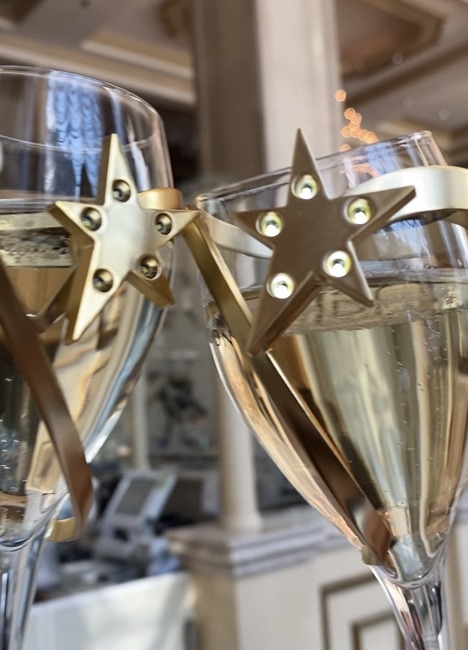 05CCFDAA-FF59-4FA5-94A4-042D8BB23376