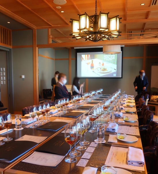 44C47F83-FD43-455B-8993-93C14196B728