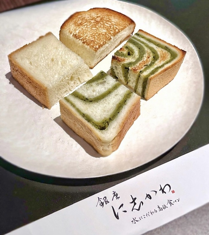 3F86ED60-47F4-409D-A0DD-29A4E1E8905C