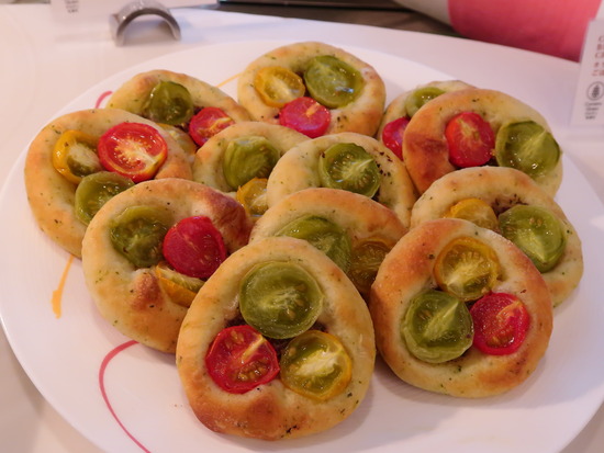 0EE8F41E-F212-4D80-BC9C-74593BB799F1