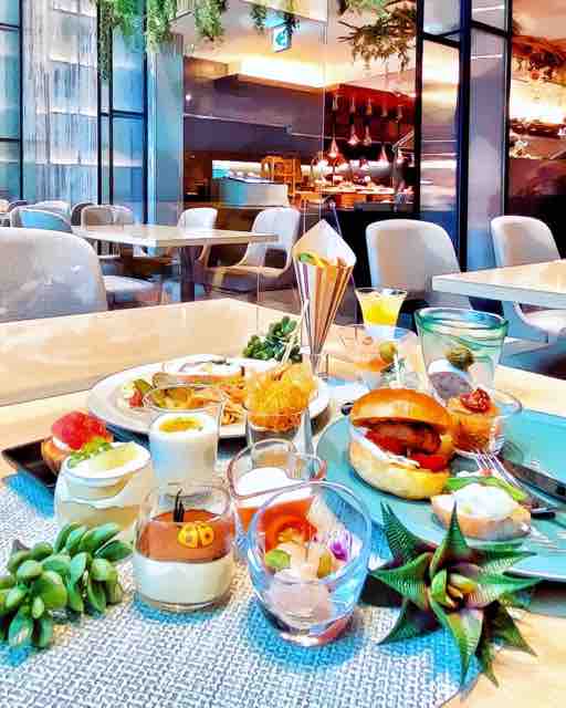 公園でピクニックしてるみたいなデザート ランチブッフェ Anaクラウンプラザホテル大阪 実食 口コミ ブログ くろにゃんの孤高のグルメ旅