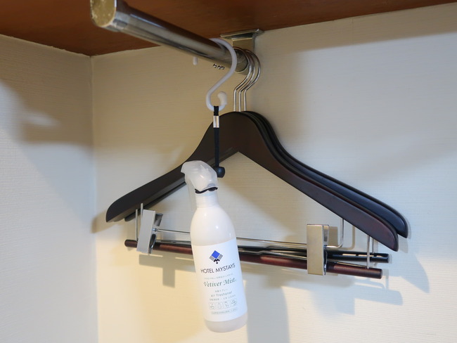 8D9D49CB-B71D-47D1-8F65-FA8E14AC3FCA