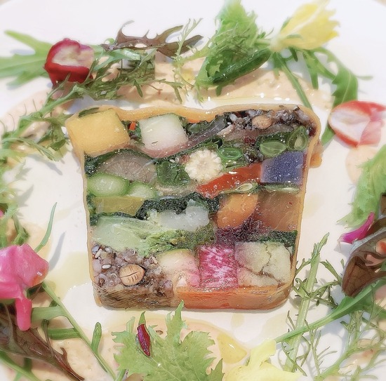 93C58DDA-29E6-41AD-B6E6-CD646A6A48B9