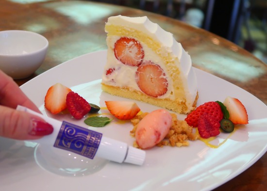 FFB0DAFA-9CDE-4D9F-B14B-45B1445D3015