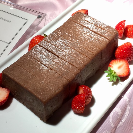 3DB1D5C4-F131-49A0-900A-4E9DCDB0ADAC