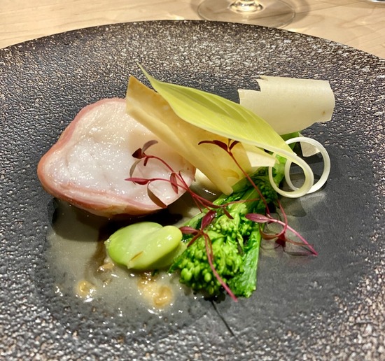 CAC935A2-1BE4-42CD-976D-80FBA5F08A7A