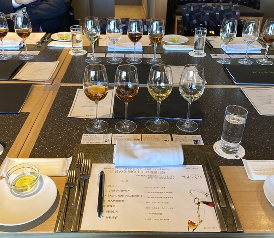 9BC2993B-1EC2-4F4A-89F6-1964573346A5