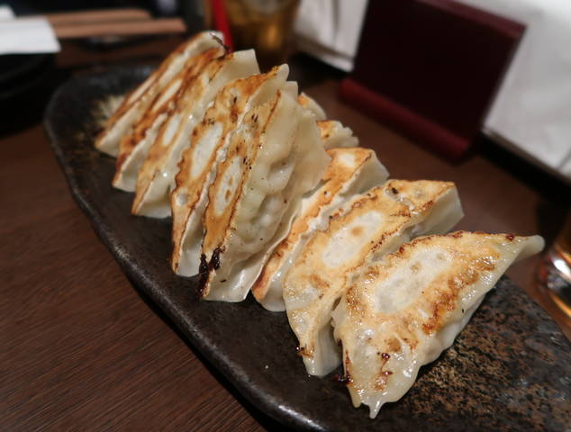 餃子一人前90円 四川麻婆 天天酒家 なんば西店 くろにゃんの孤高のグルメ だめだめダイエット 餃子一人前90円 四川麻婆 天天酒家 なんば西店 くろにゃんの孤高のグルメ だめだめダイエット