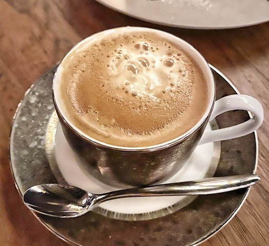 30948462-9F08-4F55-BA59-685E32645230