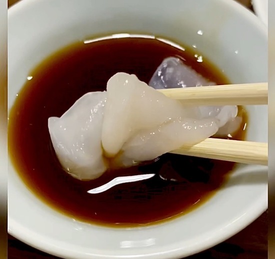 7C01EA6D-869D-4A3A-96BA-AF16AC349F67