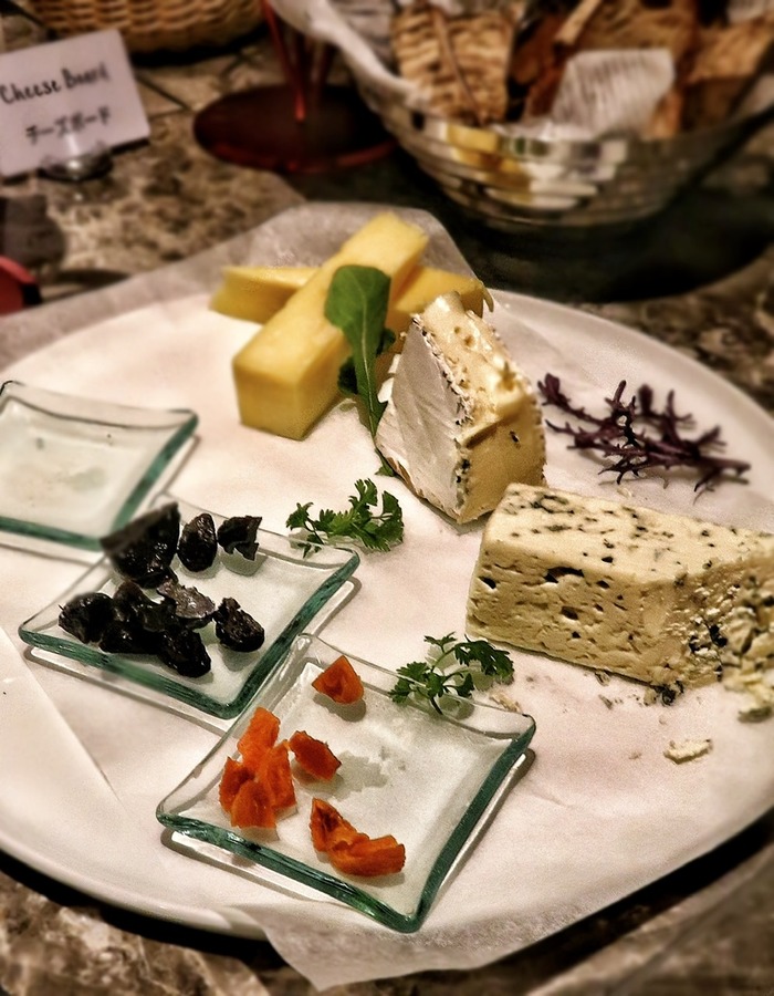 E2DF4B24-64E8-4831-B589-C71329EBAF39