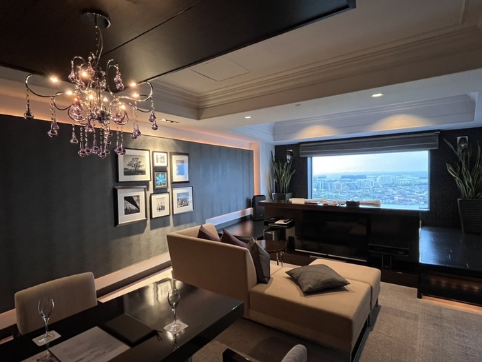 32EDC5DC-971F-406F-B27E-E72F7EAD0ABD