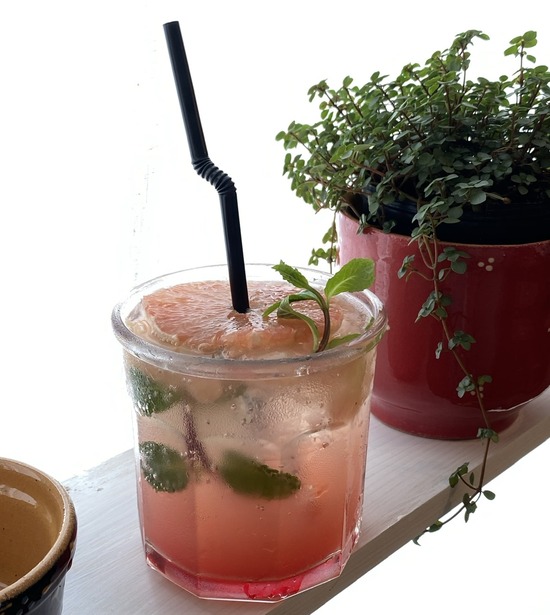 10822A94-22D6-4957-A9FF-0AE263202569