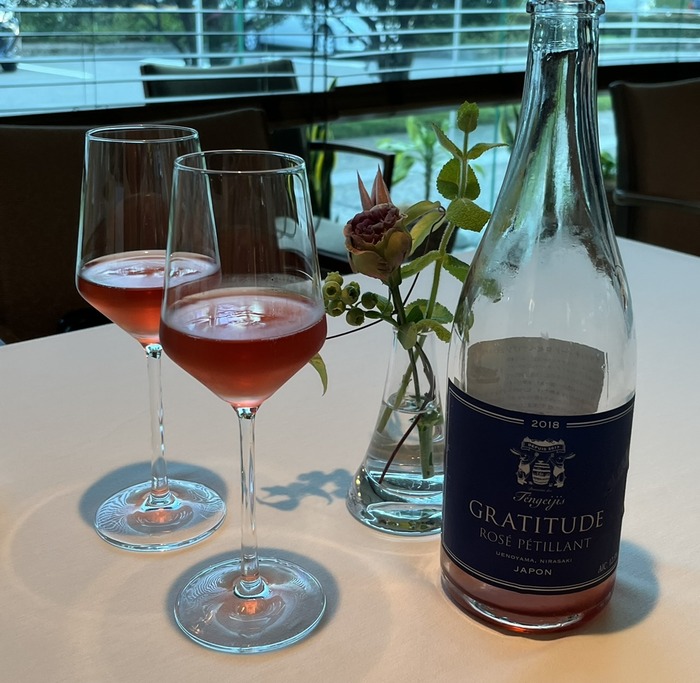 EEE025CC-F262-4BD8-B6B0-6ECA446EC491