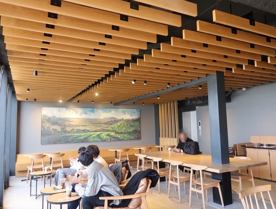 E2990F06-5632-4AA4-BF5B-FD347D955809