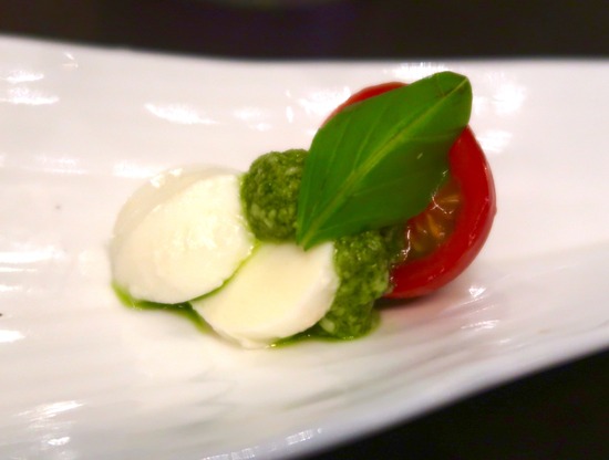 53568D91-8E0C-48BA-969D-68845BF2411A