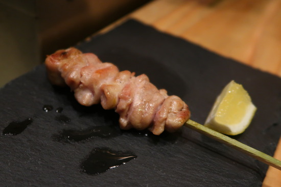 05F37A5B-8C83-48C7-B16D-D4025D330CF7