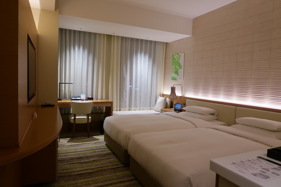 A98899FB-DE87-41BF-B184-37A4AADF8615