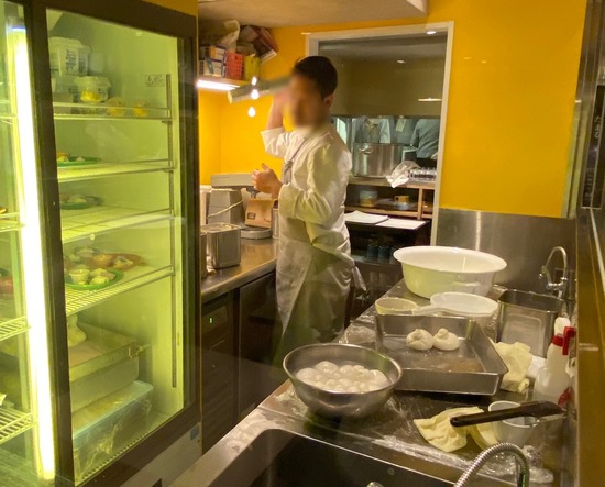 A48C2A10-536E-4127-83B6-A13E52B41ECB