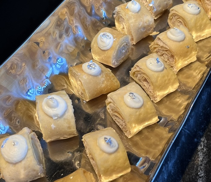 37D0E5B8-DBA7-4931-9088-480799AA5F24