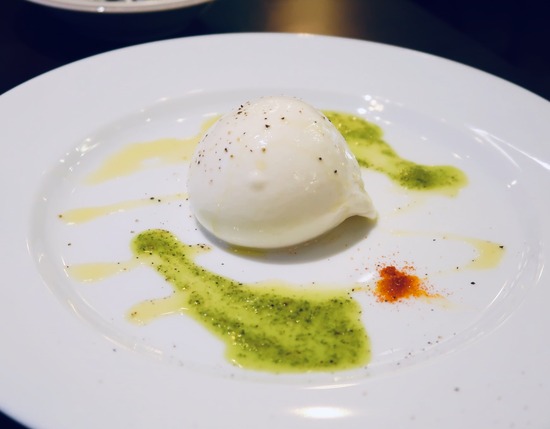 6FC3CD8B-9D05-4B47-8C55-A2DC45AD70B0