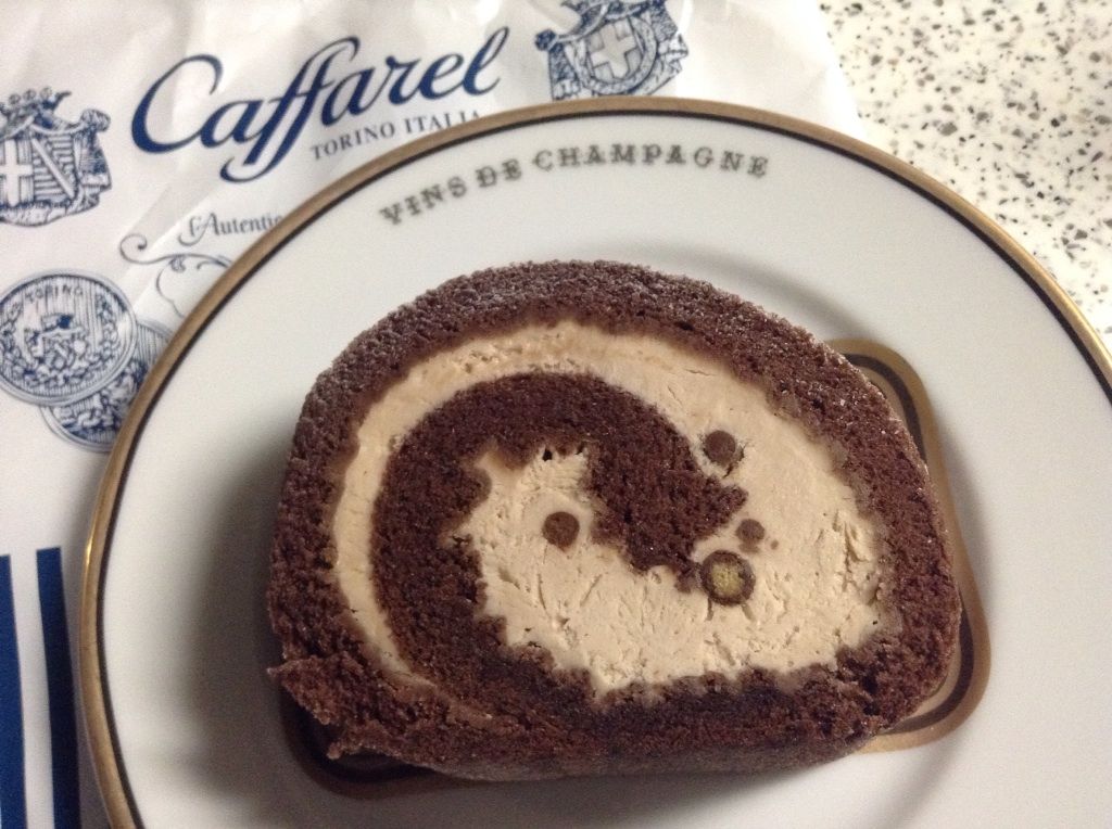 Caffarel カファレル くろにゃんの孤高のグルメ旅 Caffarel カファレル くろにゃんの孤高のグルメ旅