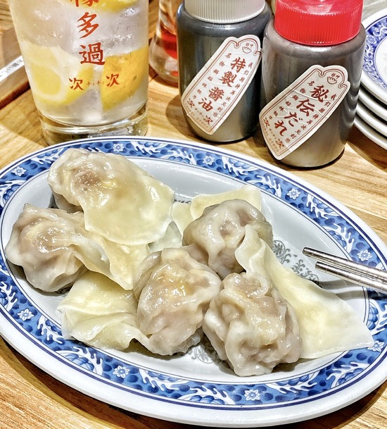 8AC1CE21-BE7A-4543-9B92-BAABFA8A4E71